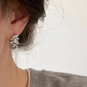 Contemporary Silver Chunky Pleated Ruffled Hoop Earrings NEW
